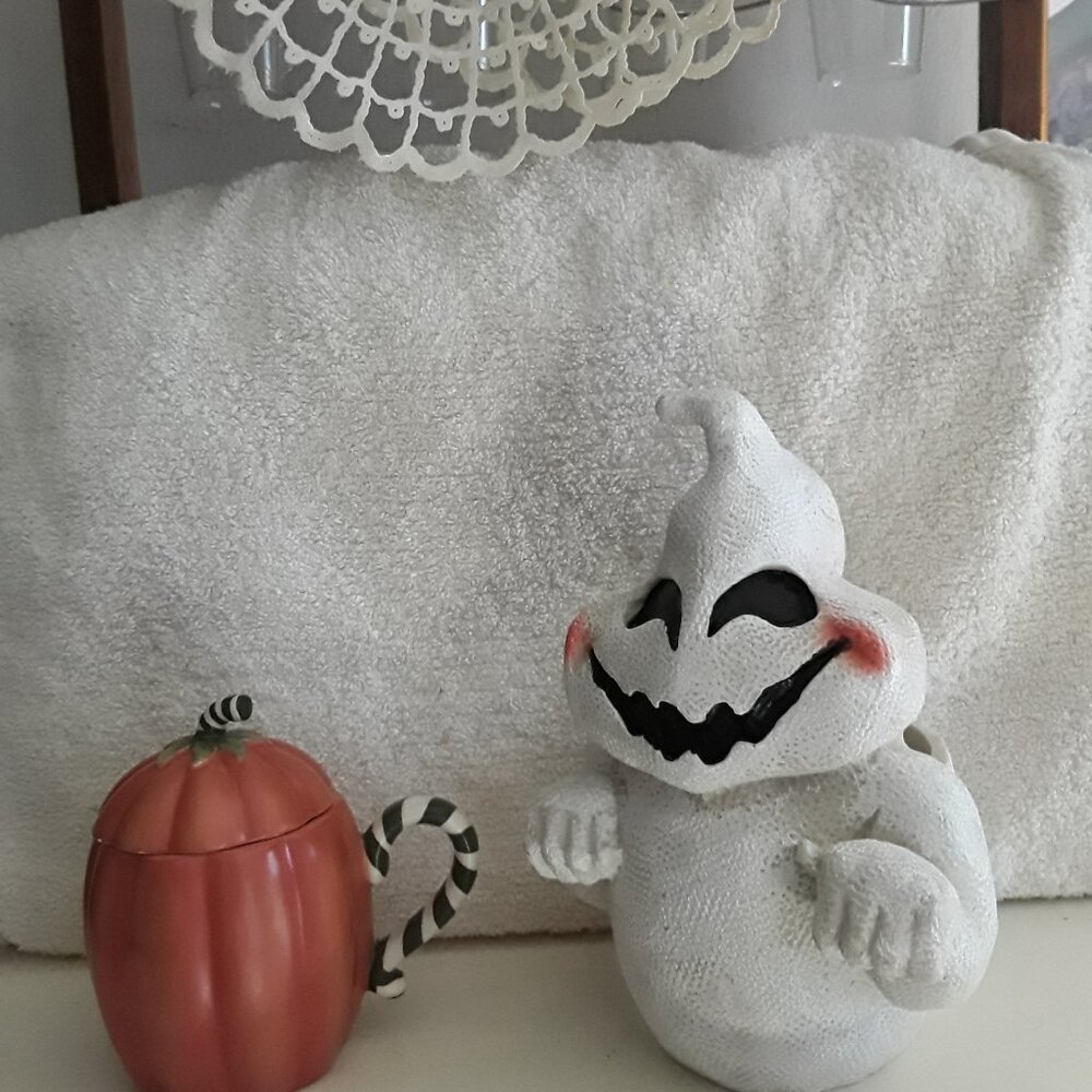 Halloween Display - Ghost Bowl/Planter and Pumpkin Candle Holder